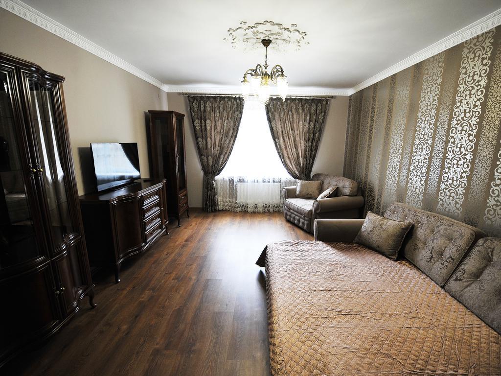 Apartment On Knyagini Olga Street 리비프 외부 사진